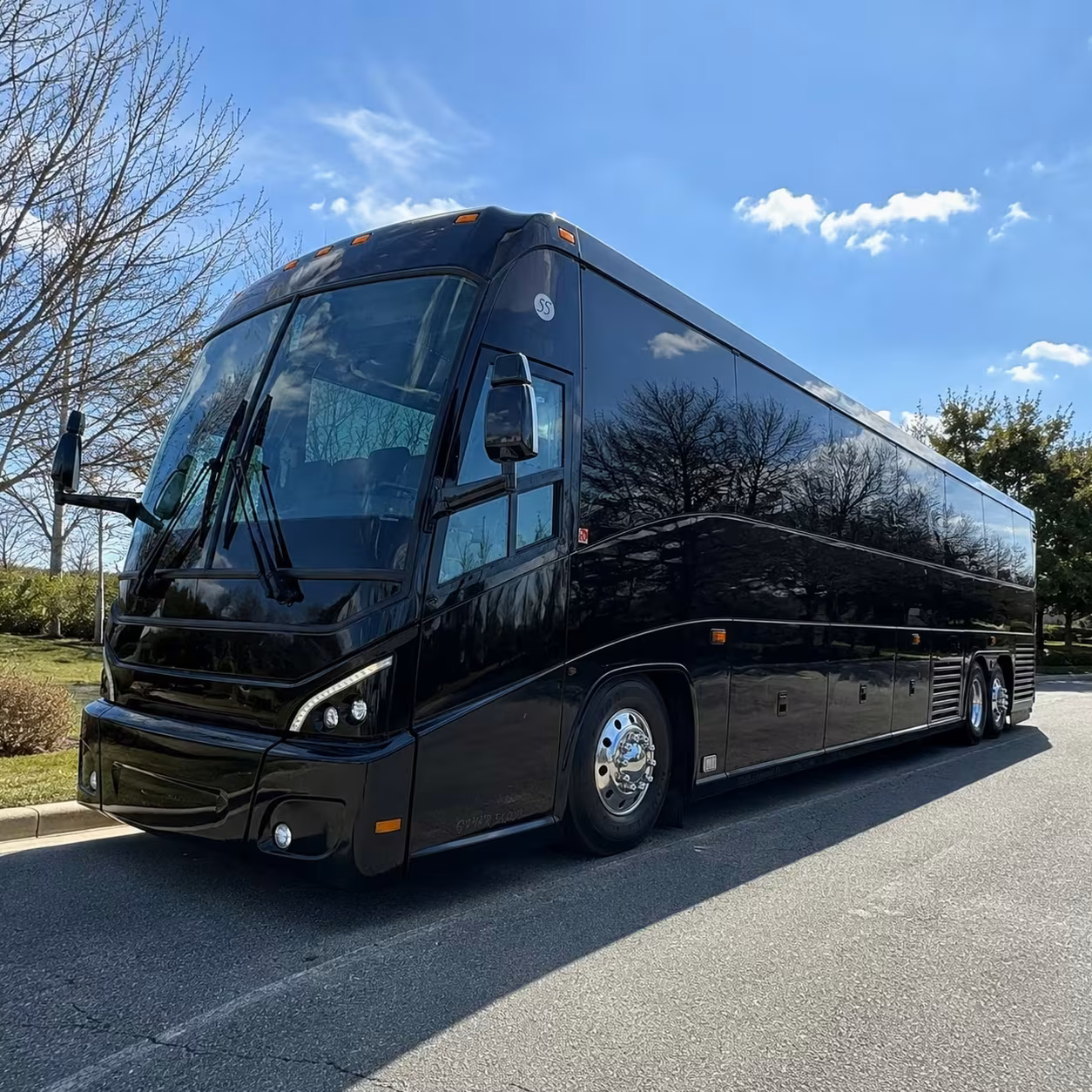 commuter event and crew shuttle rentals in modesto