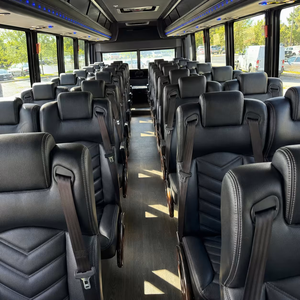modesto minibus rentals for mod stockton and merced airports